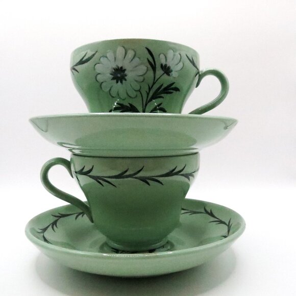 Wedgwood Aster Celadon Green Teacup Saucer Set of 2 England - Picture 1 of 10